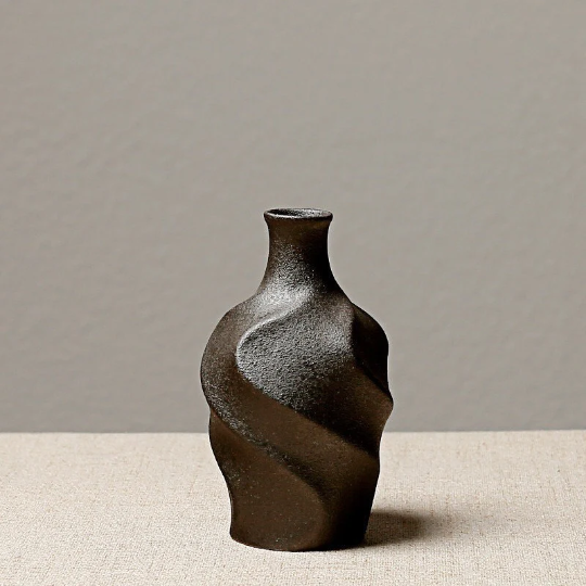 The Mini Wave Vase